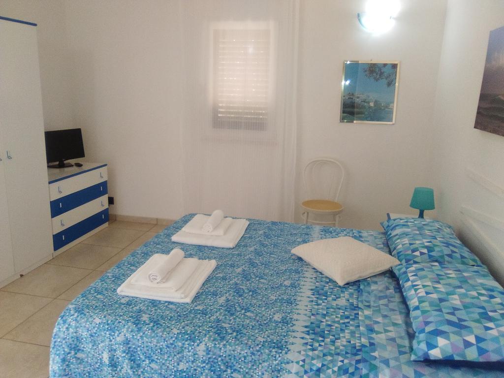 Casa Vacanza Fiorella 托里德欧索 外观 照片
