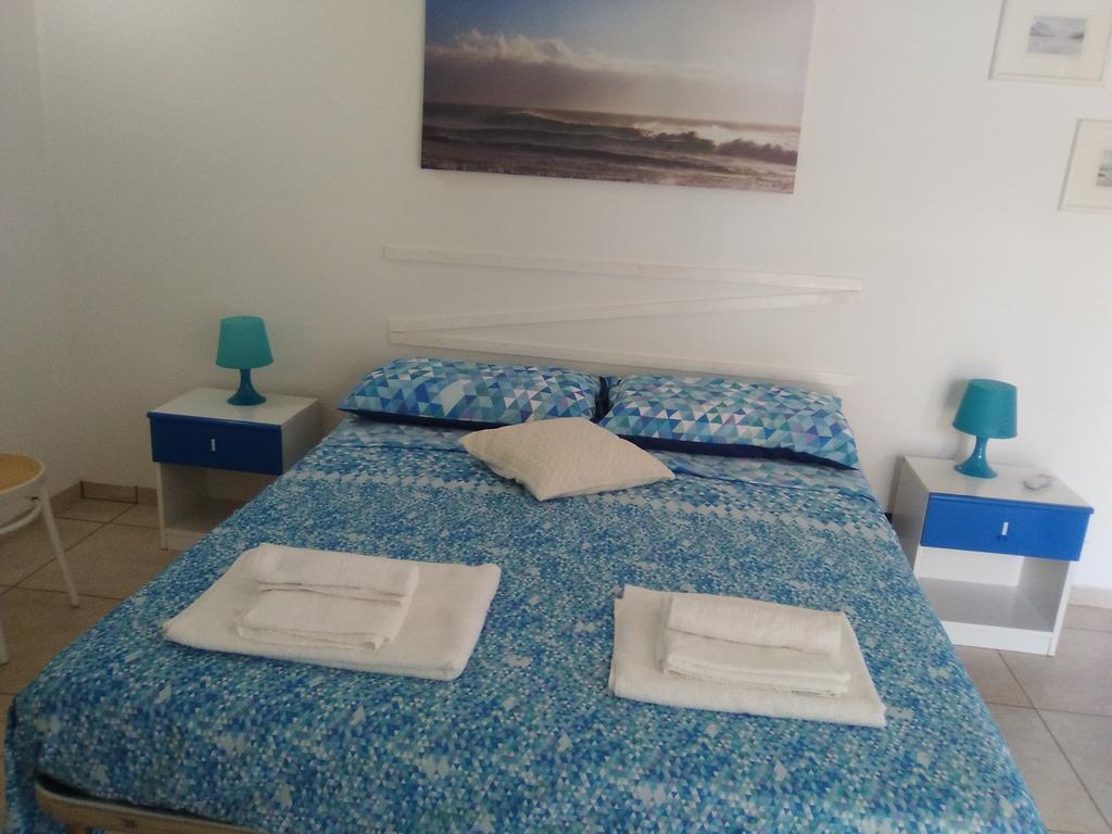 Casa Vacanza Fiorella 托里德欧索 外观 照片